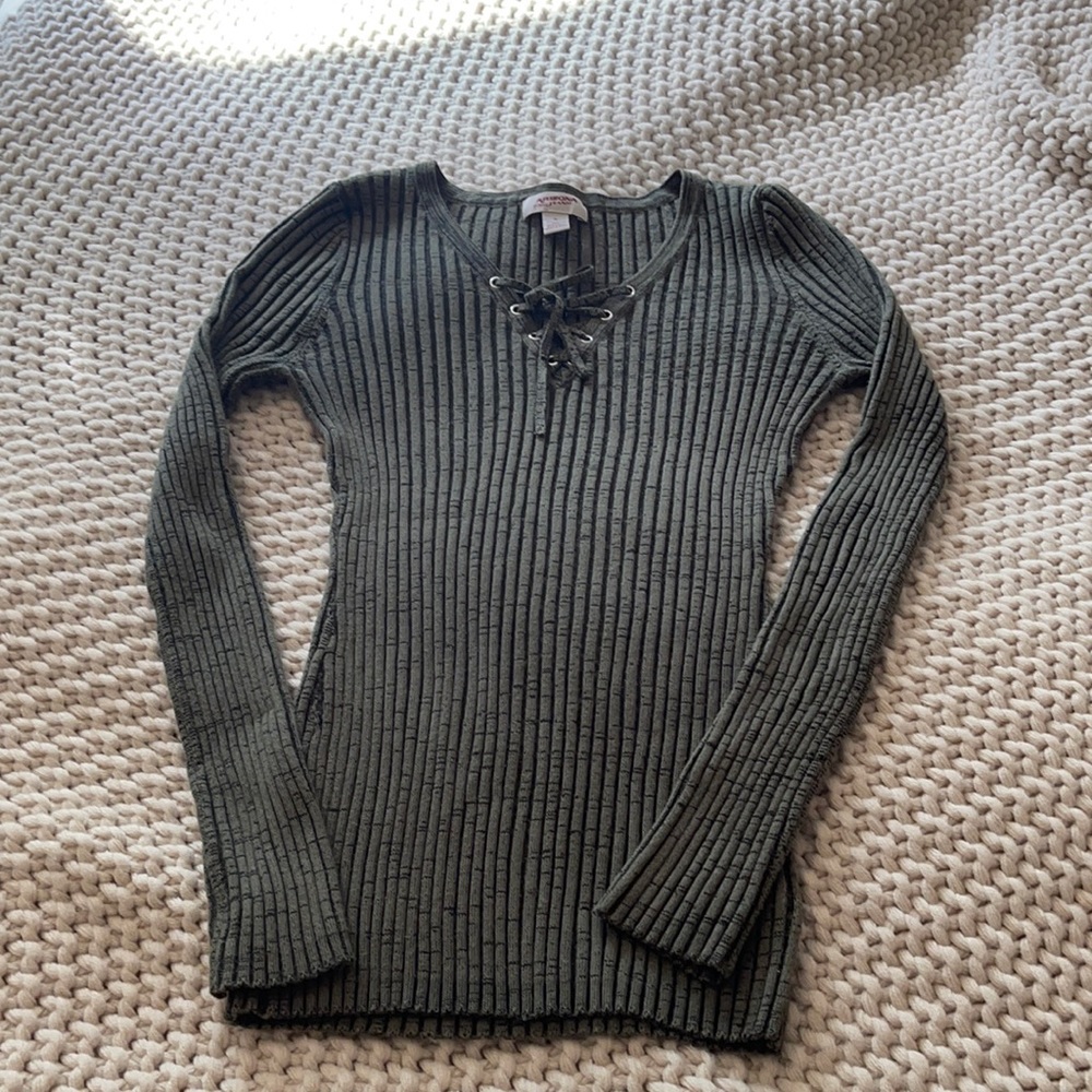 Long sleeve top